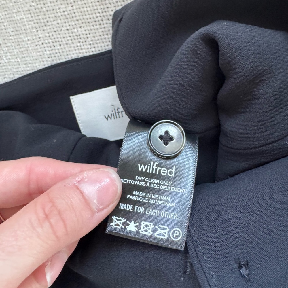 Aritzia Wilfred Vito Vest Crepette Size 8 - Picture 5 of 6